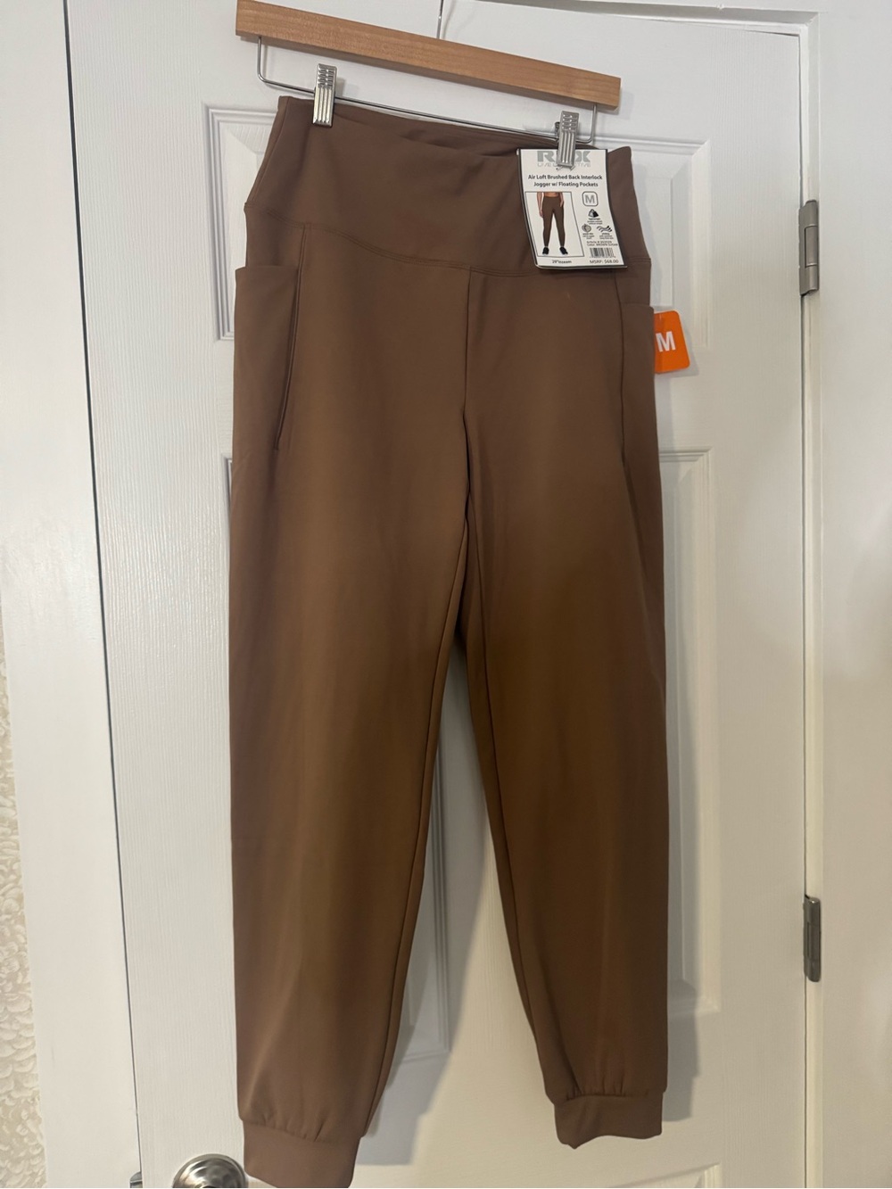 NWT RBX Air Loft Brushed Back Interlock Jogger Floating Pockets Medium